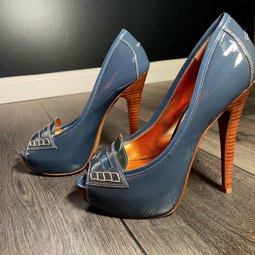 JESSICA SIMPSON BLUE JEAN PATENT OPEN TOE HEEL